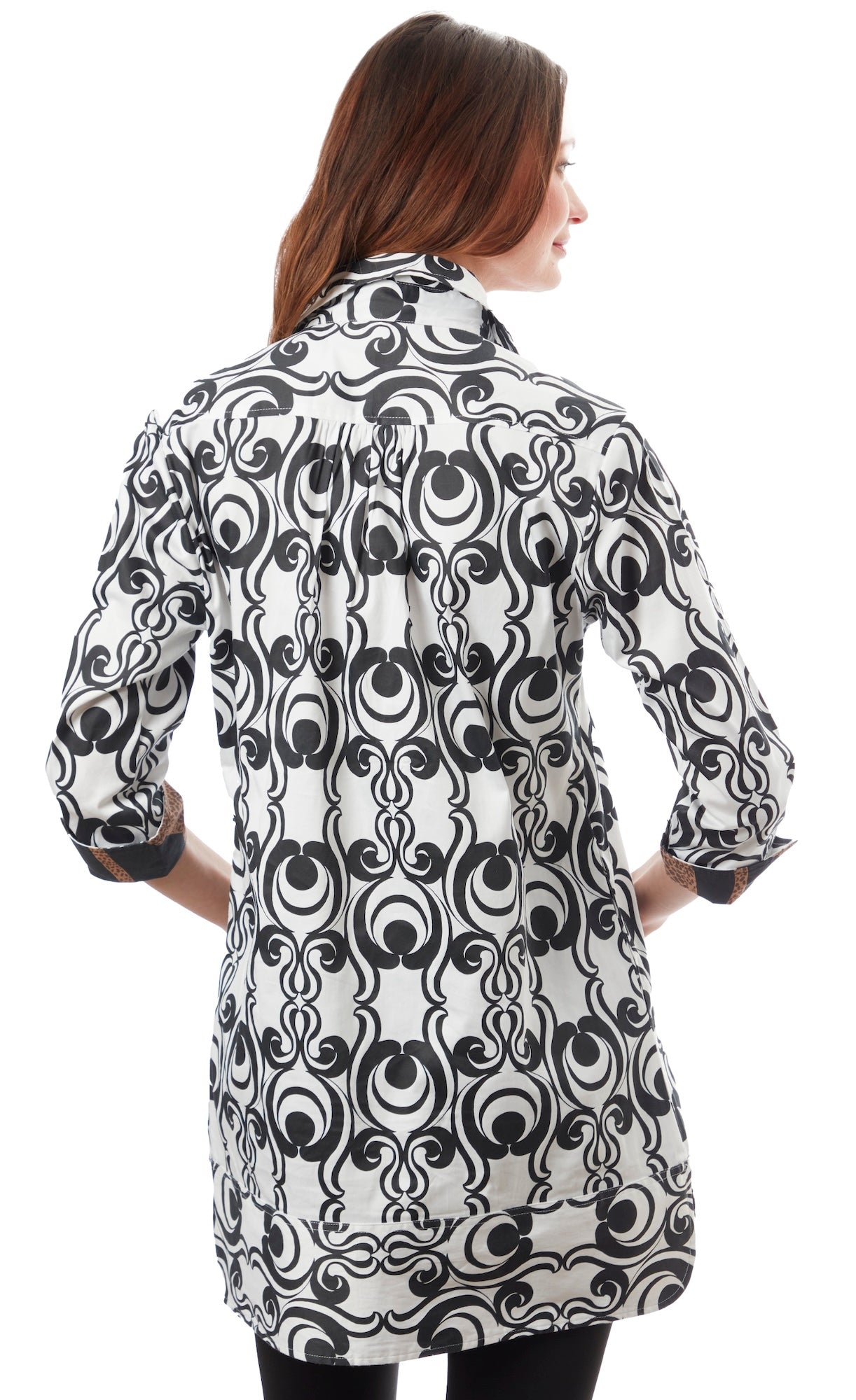 Vail Tunic Black White Geometric XS / 456-R851