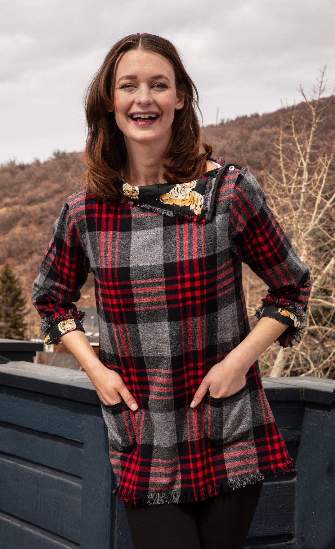 Aspen Flannel Tunic Red Black Yarndyed Plaid XS