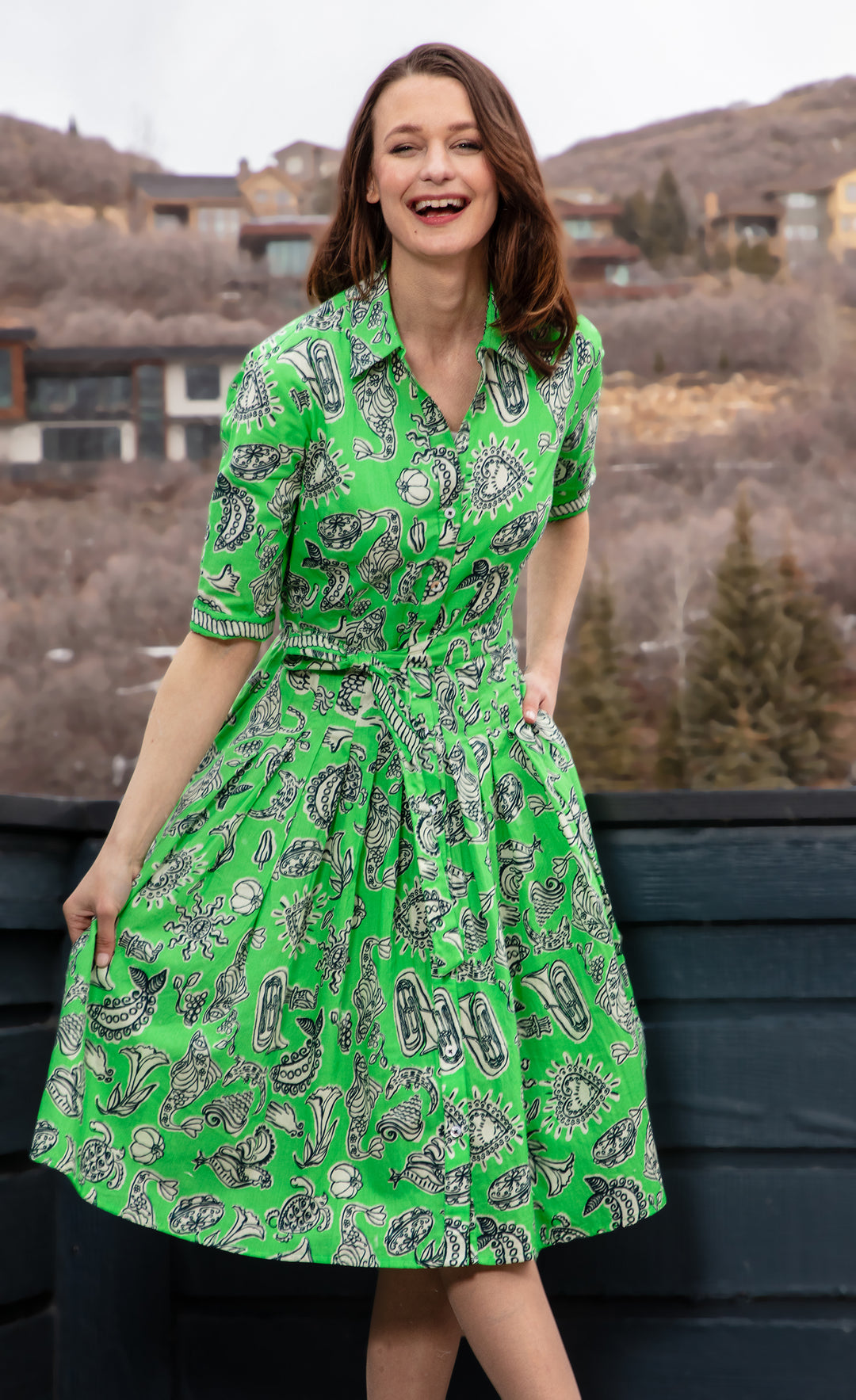 Mrs Maisel Green Black Whimsy Print L Mrs Maisel Green Black Whimsy Print L