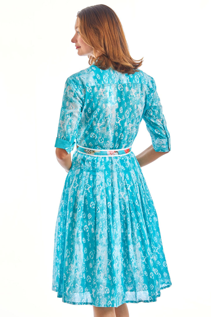 Mrs Maisel Turquoise  White Letters Natural