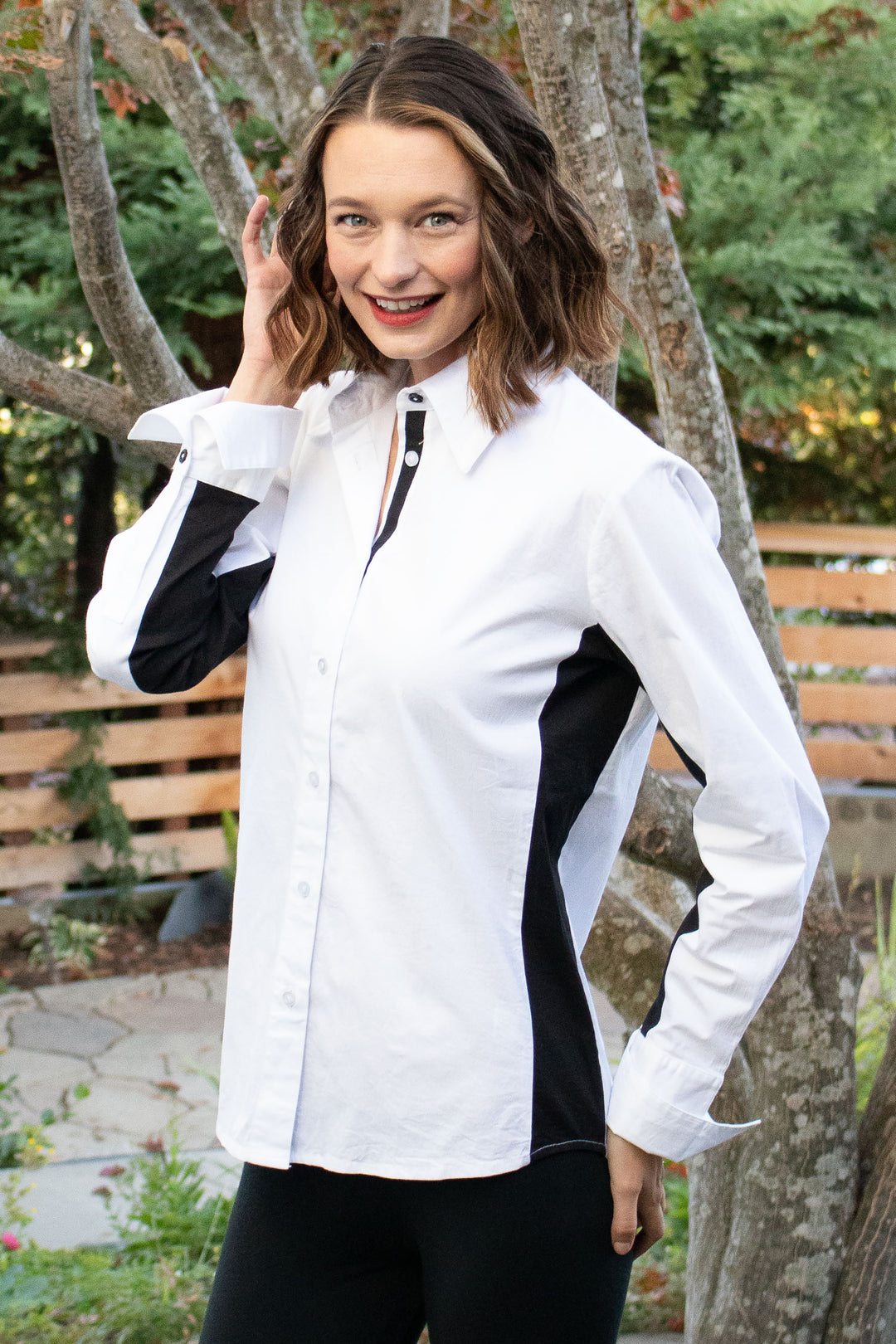 White Rome Shirt with Black Side Stripe S White Rome Shirt with Black Side Stripe S